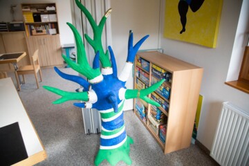 Pädagogisches Kunstprojekt "Baumskulptur"